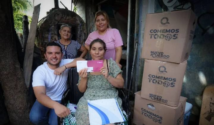 Entrega Exitosa de Programa "Comemos Todos" en Quintana Roo